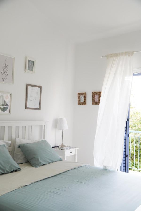 Rachel Suite By The Pool Paphos Exterior photo