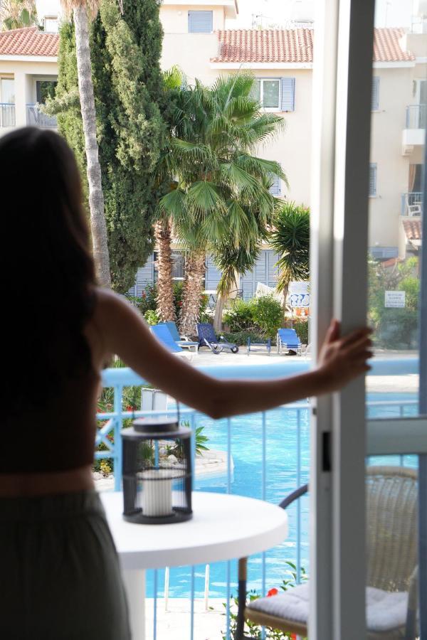 Rachel Suite By The Pool Paphos Exterior photo